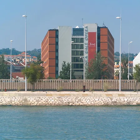 Отель Gale Opera