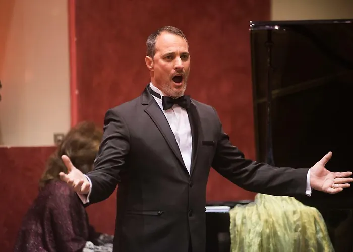 Gale Opera Отель